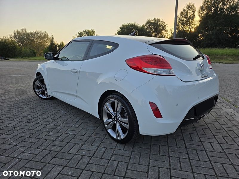 Hyundai Veloster 1.6 Premium - 2