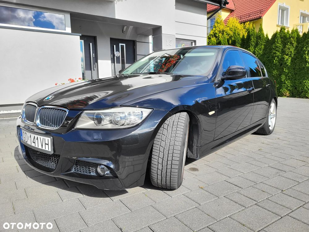 BMW Seria 3 320i - 4
