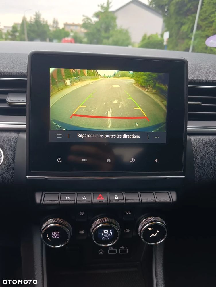 Renault Captur E-TECH Full 145 TECHNO - 6