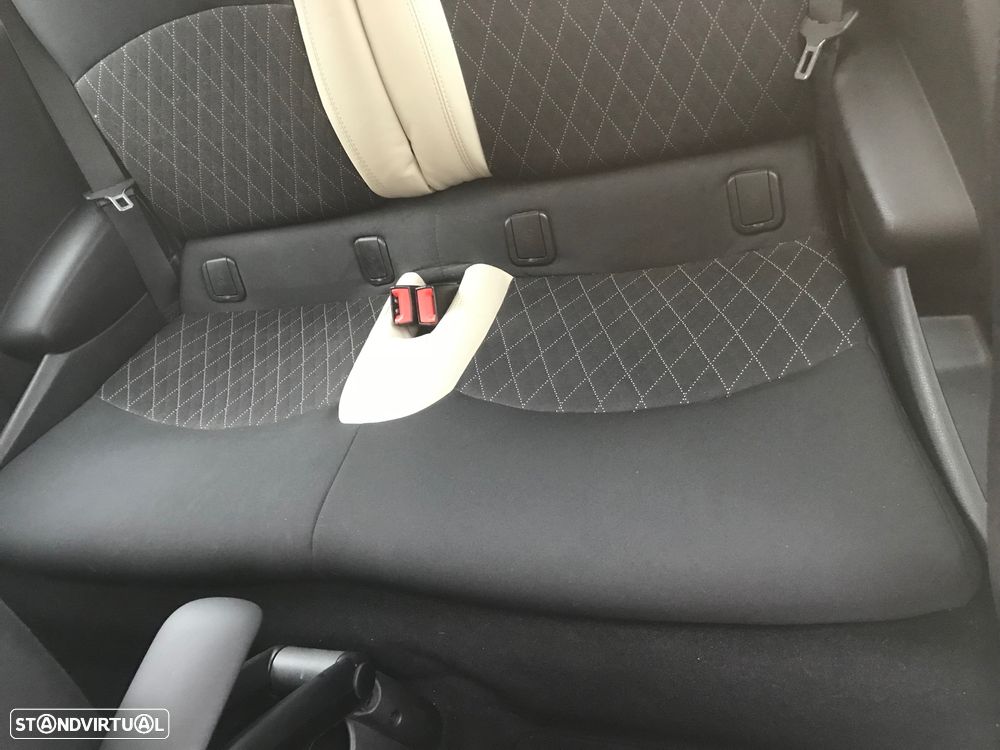 MINI 3 Portas One 1.6 Auto - 19