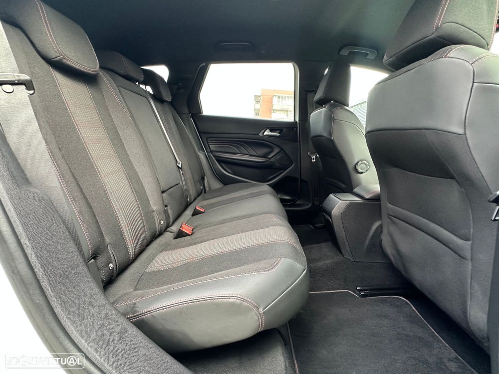 Peugeot 308 SW 1.5 BlueHDi GT Line - 24