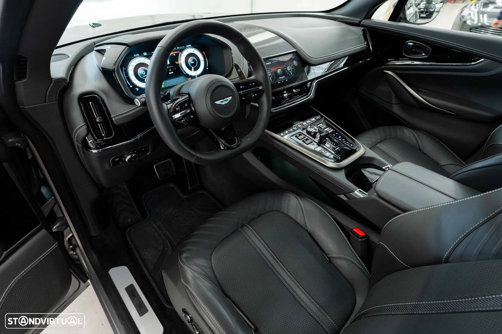 Aston Martin DBX 707 - 9