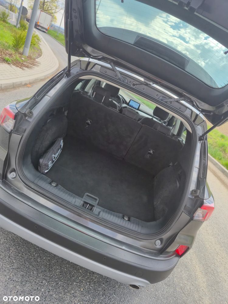 Ford Kuga 2.0 EcoBlue mHEV FWD Titanium - 10