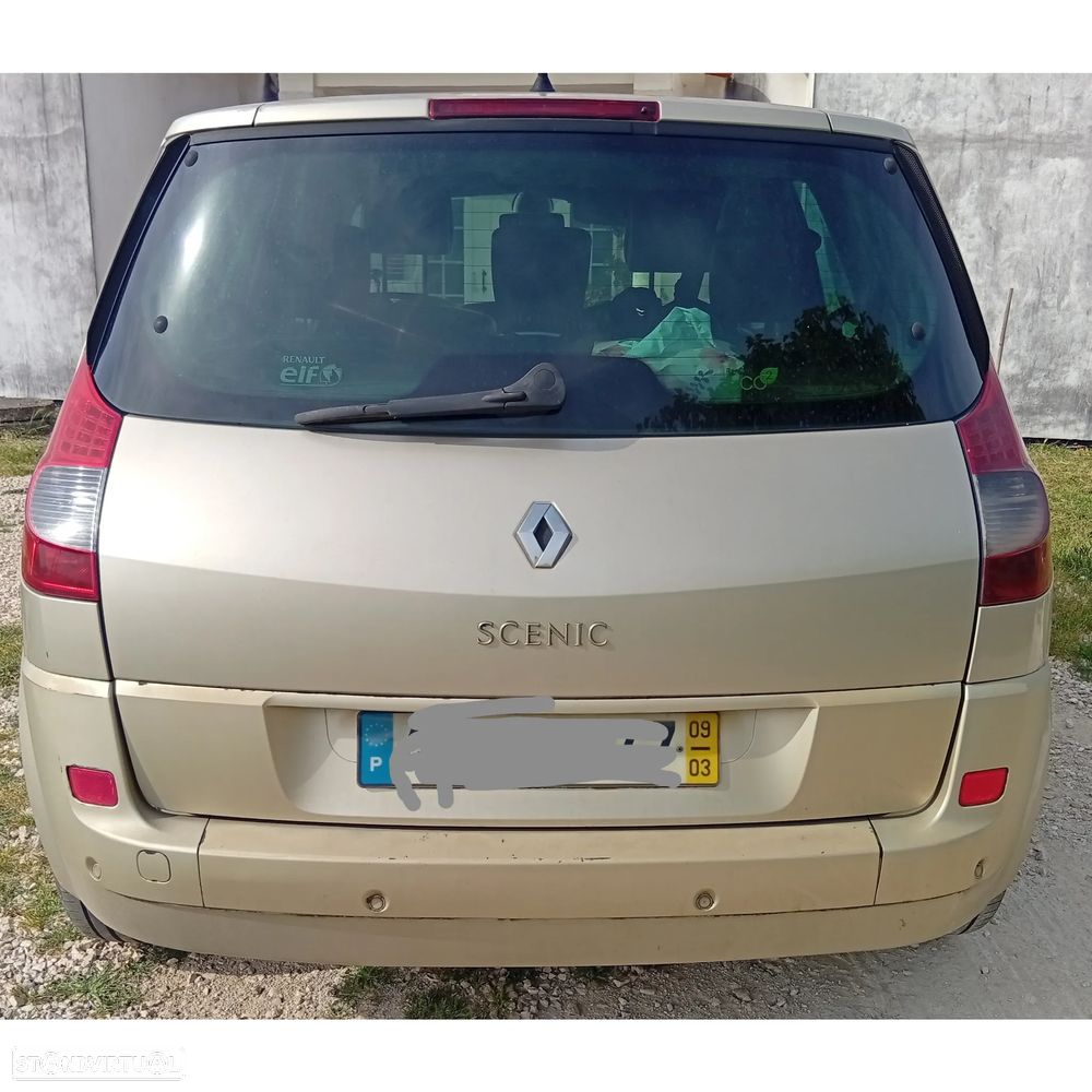 Renault Scénic 1.5 dCi Luxe - 6