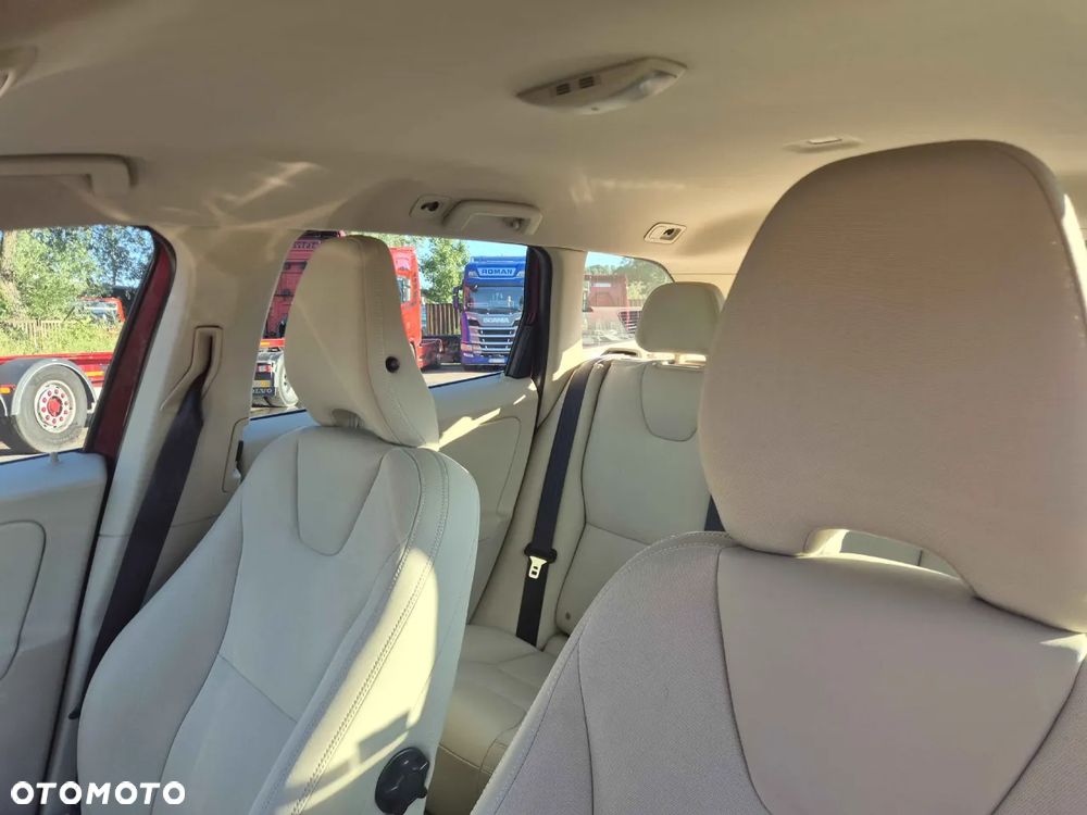 Volvo XC 60 - 13