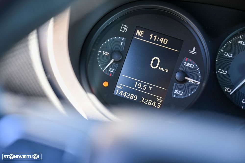 SEAT Leon 2.0 TSI Cupra R - 49