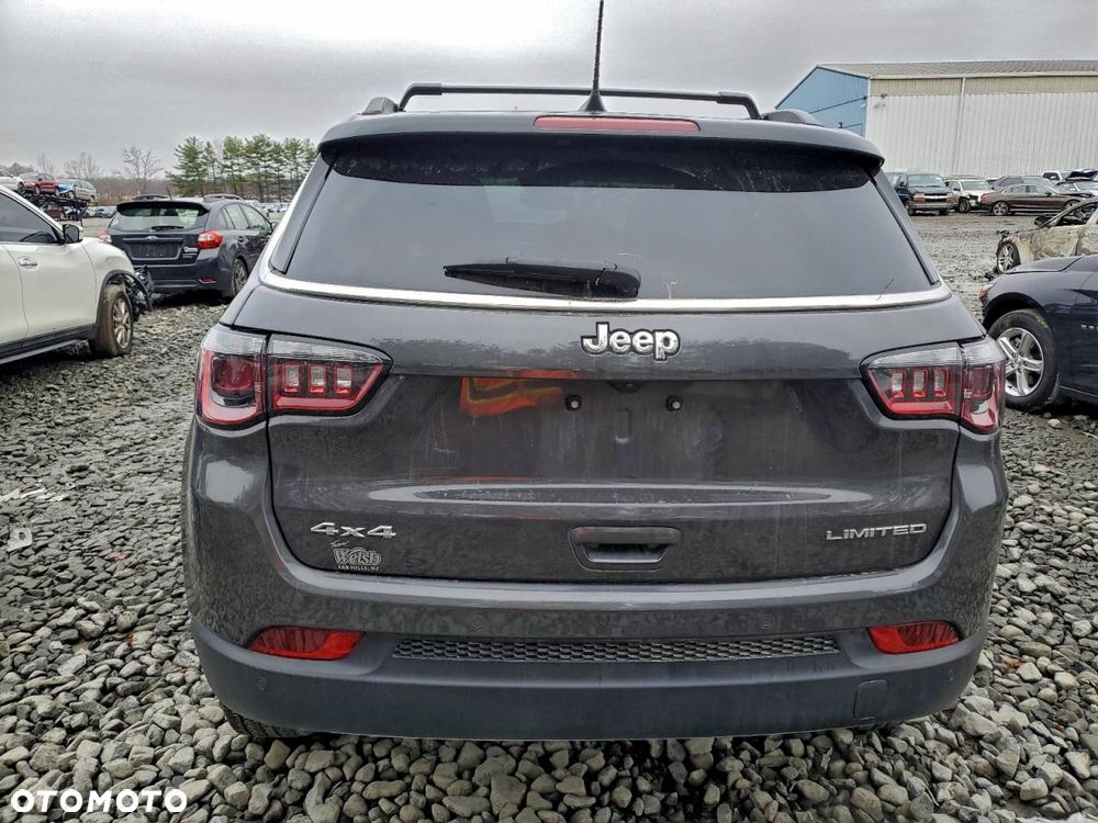 Jeep Compass - 7