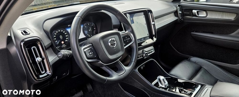 Volvo XC 40 D4 AWD Geartronic Inscription - 21