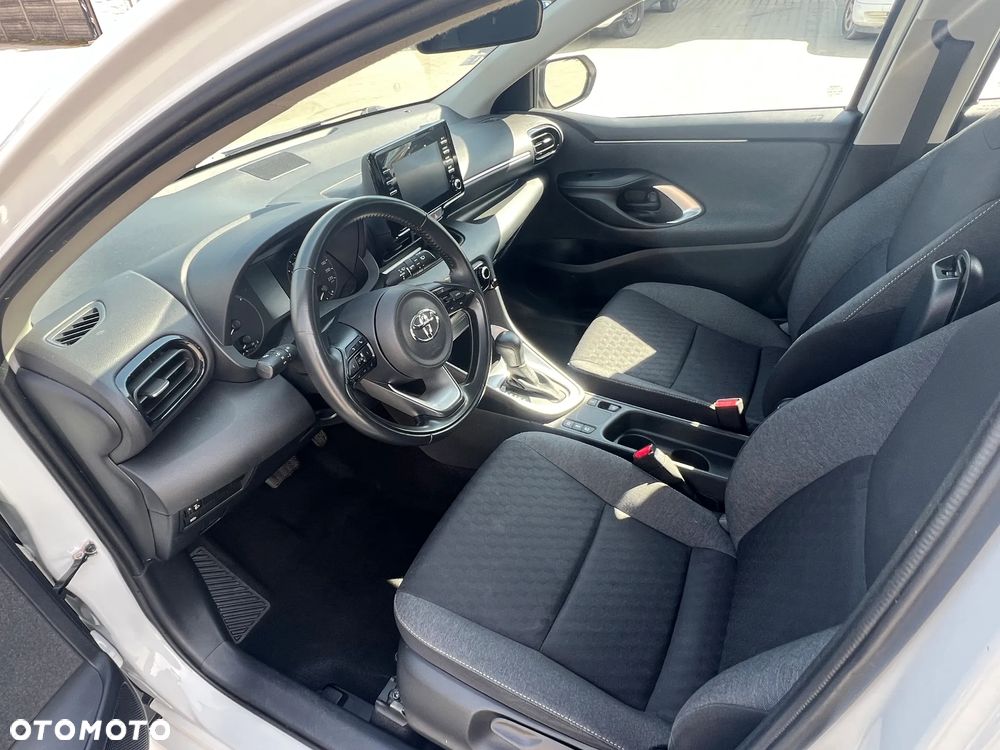 Toyota Yaris - 9