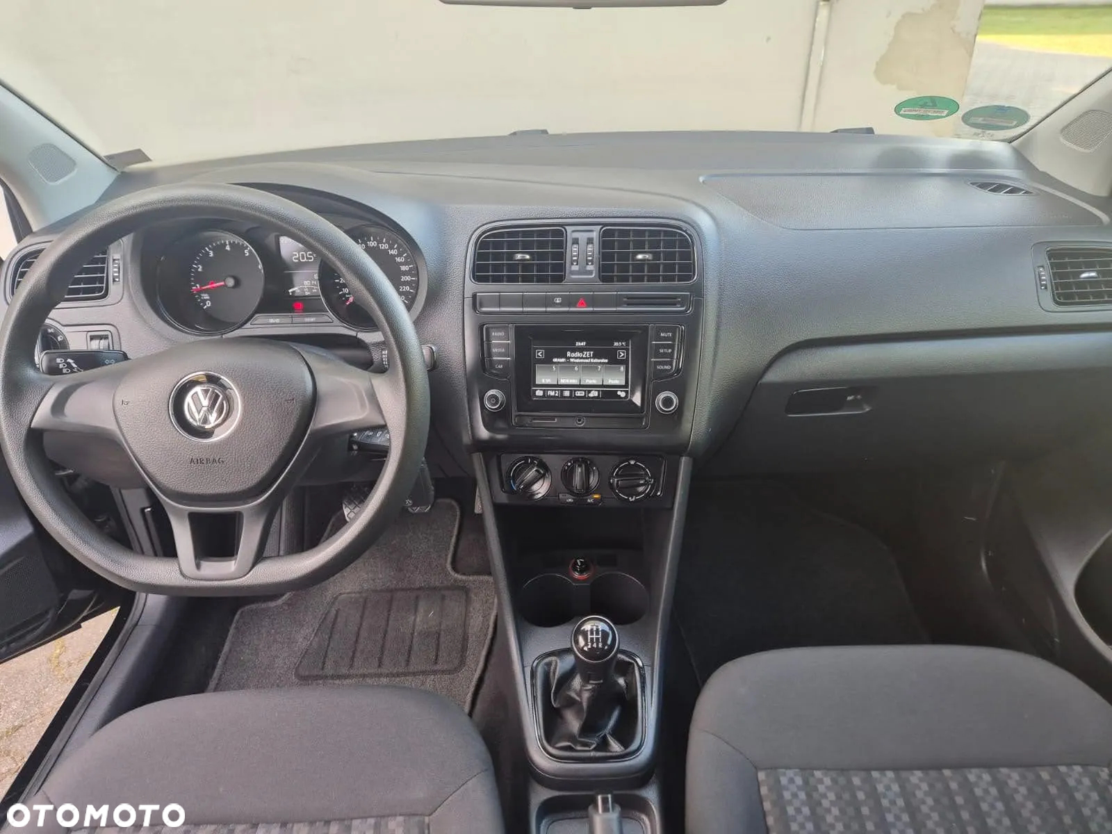 Volkswagen Polo - 14