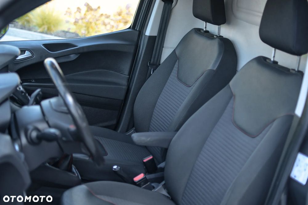 Ford Transit Courier Trend - 18