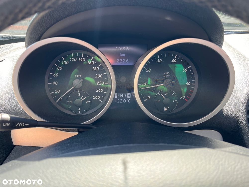 Mercedes-Benz SLK - 11