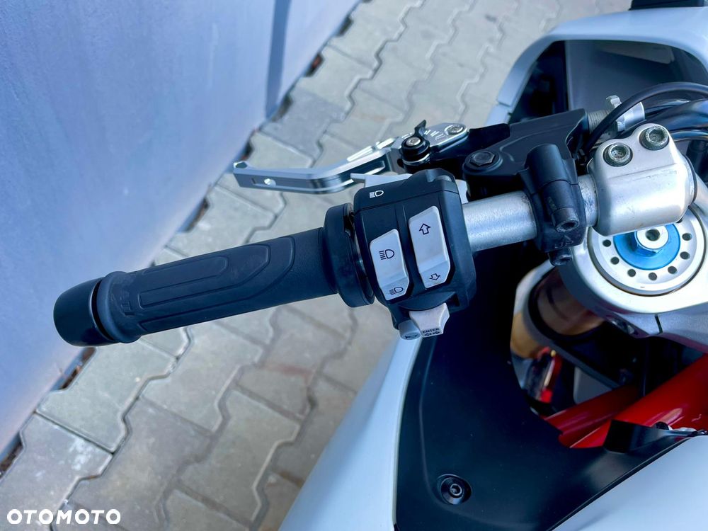 Ducati SuperSport - 12