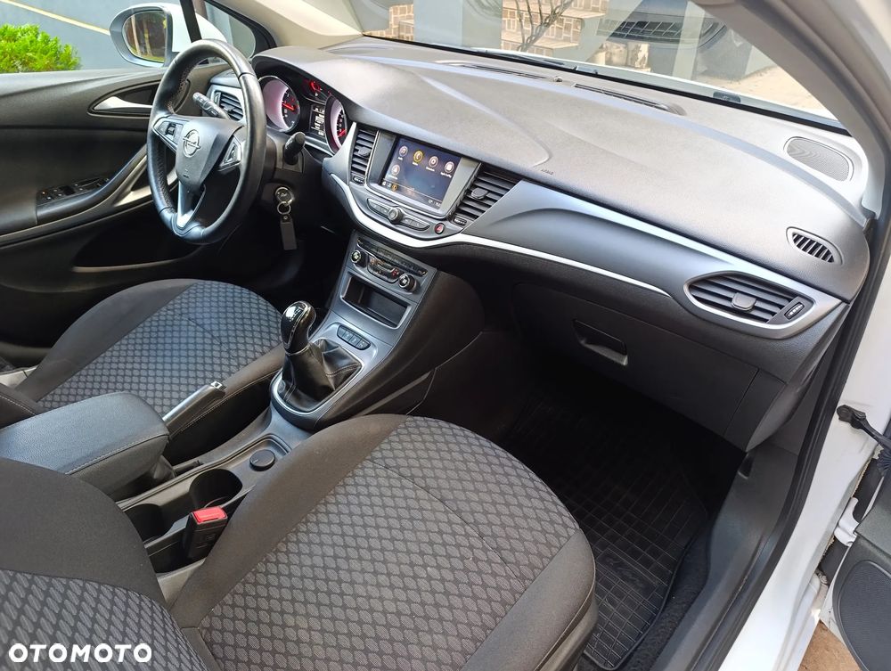 Opel Astra V 1.2 T Edition S&S - 23