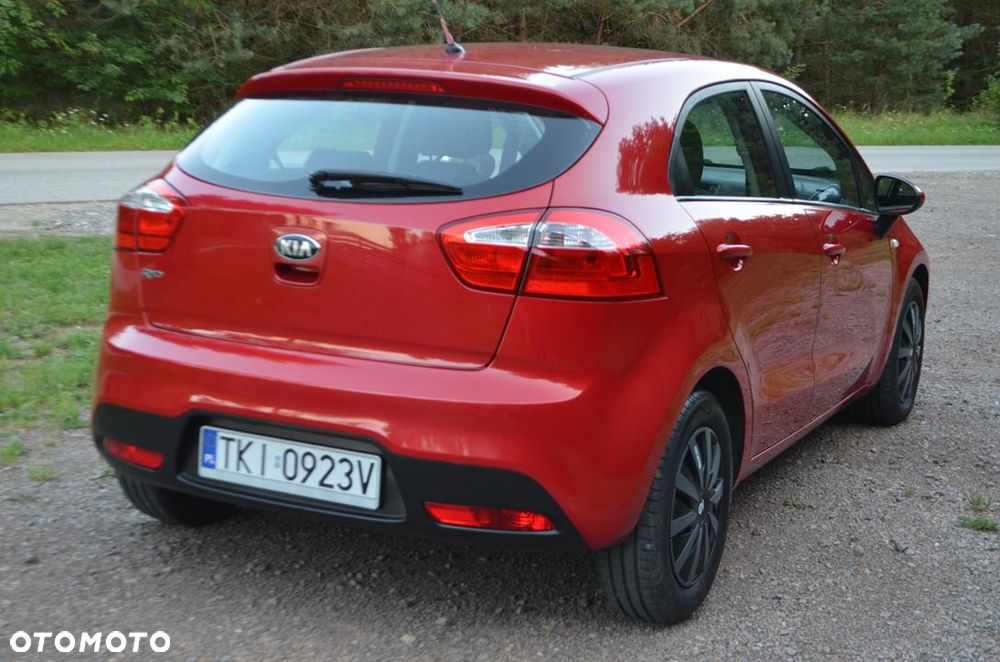 Kia Rio 1.2 Attract - 17