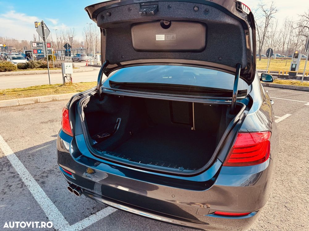 BMW Seria 5 520d Aut. - 17