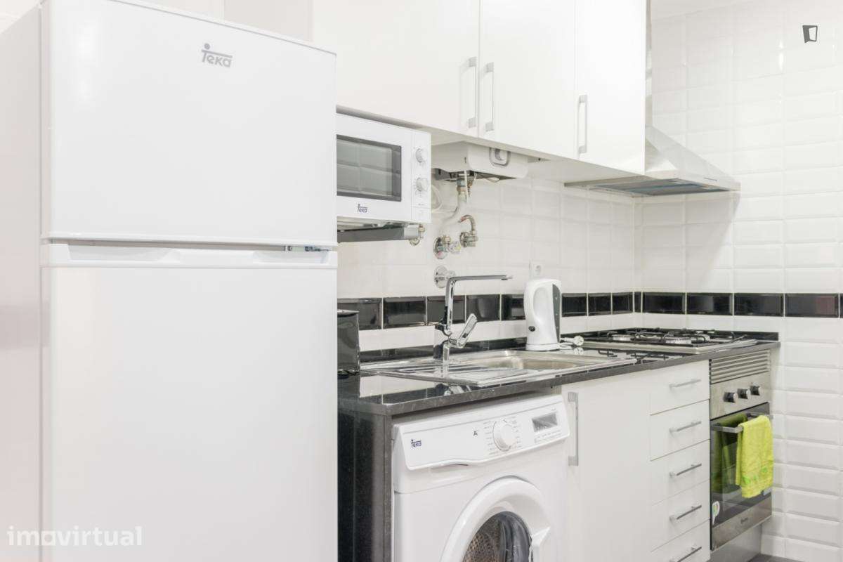 Apartamento com 1 quartos - localizado em Martim Moniz Lisbon - Grande imagem: 5/11