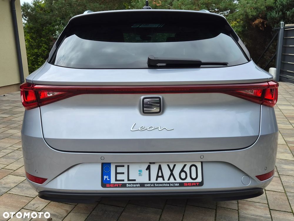 Seat Leon 1.5 eTSI Xcellence DSG - 3