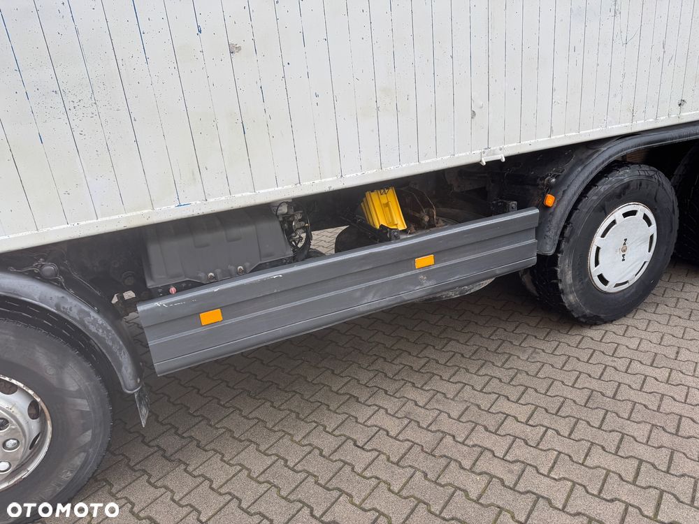 MAN TGA 32.360 8x4 - 9