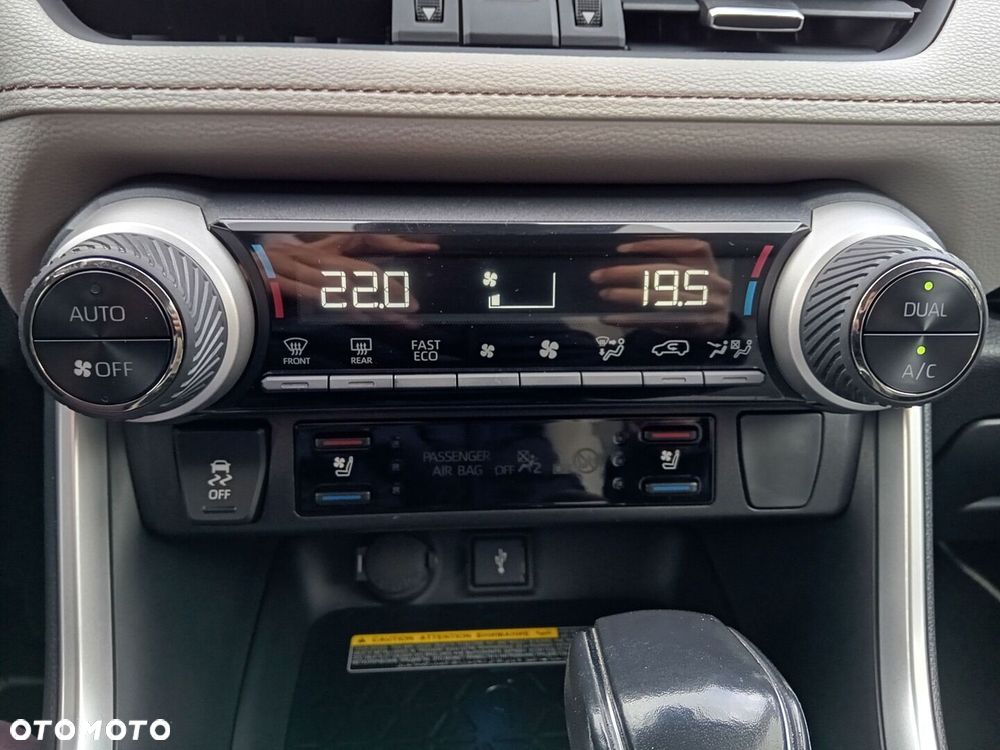Toyota RAV4 2.5 Hybrid Executive 4x4 - 18