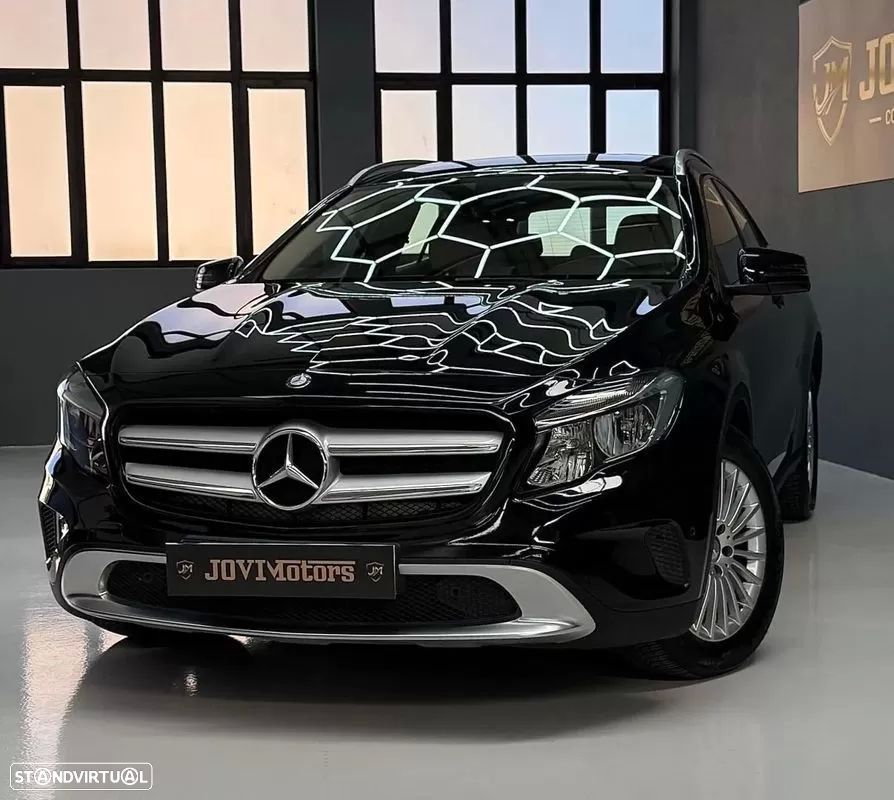 Mercedes-Benz GLA 200 (CDI) d 7G-DCT Urban - 12