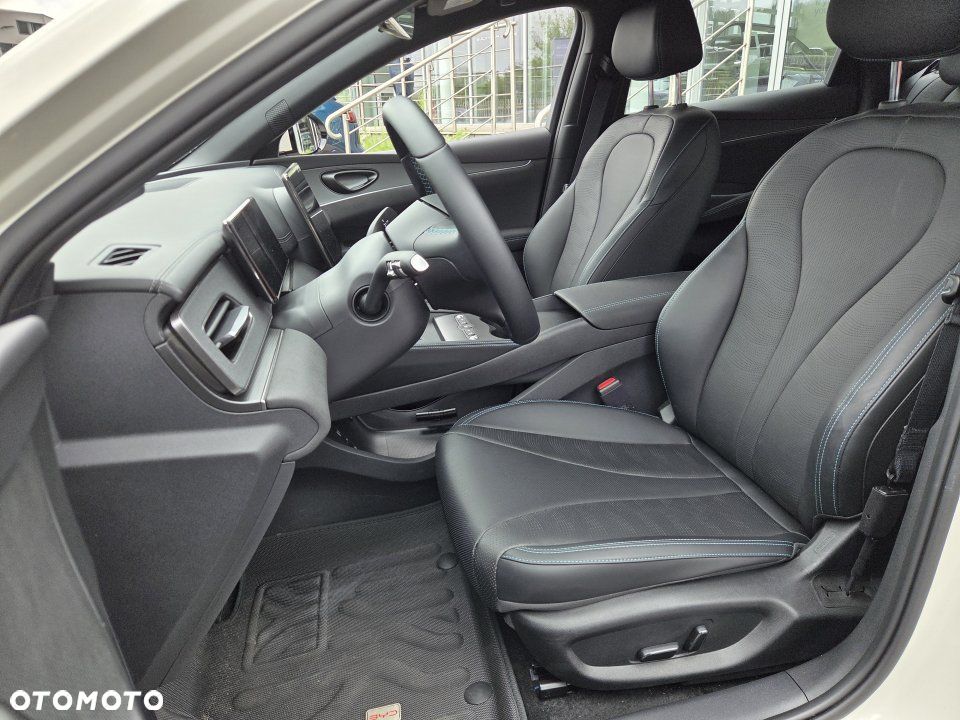 BYD Seal 6 - 7