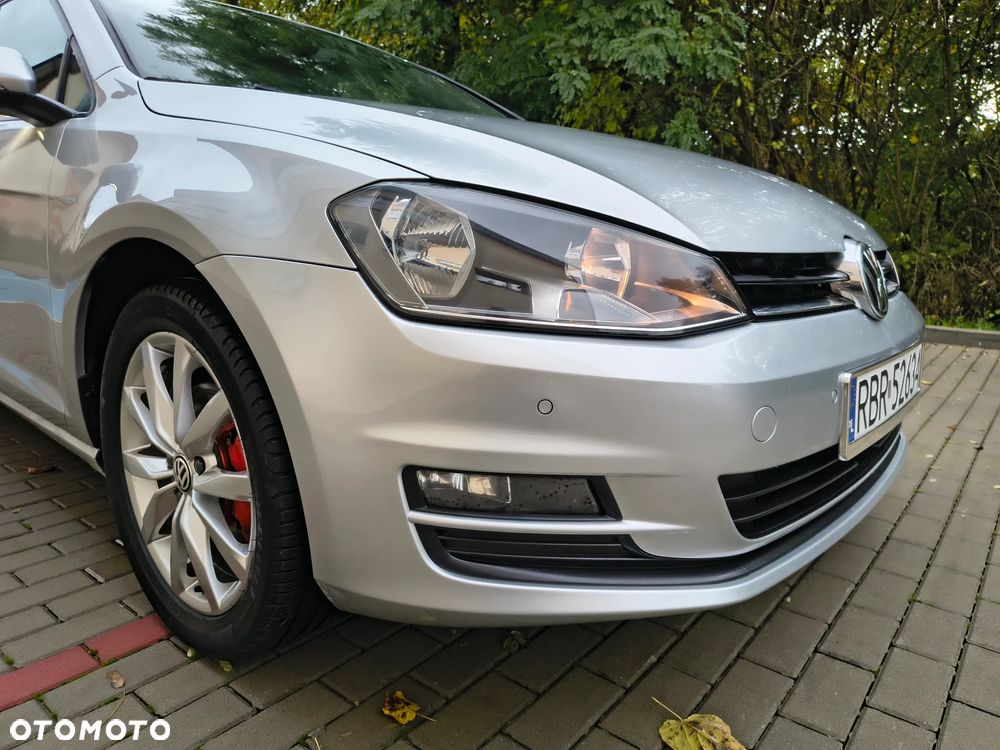 Volkswagen Golf 1.6 TDI BlueMotion Comfortline - 30