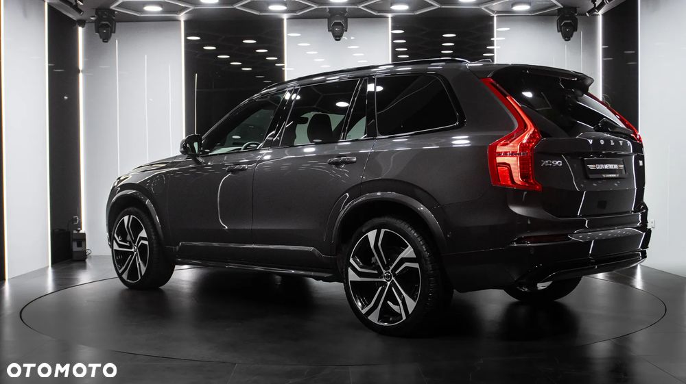Volvo XC 90 T8 AWD Plug-In Hybrid Plus Dark 7os - 5