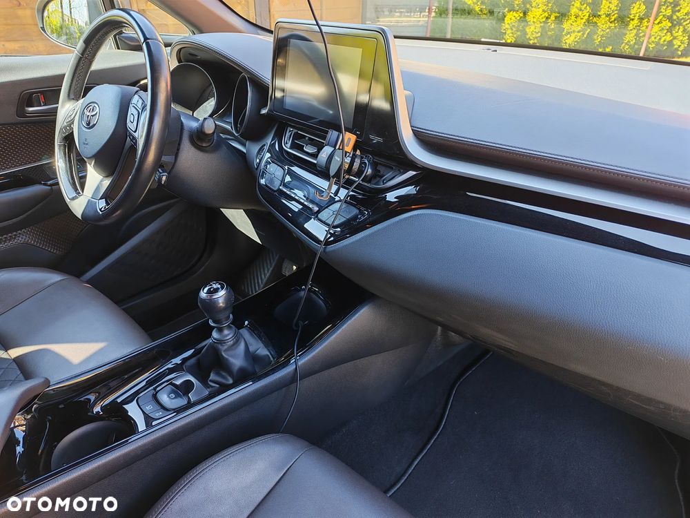 Toyota C-HR 1.2 T Prestige - 8
