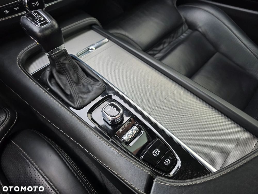 Volvo V90 D4 Geartronic Inscription - 22