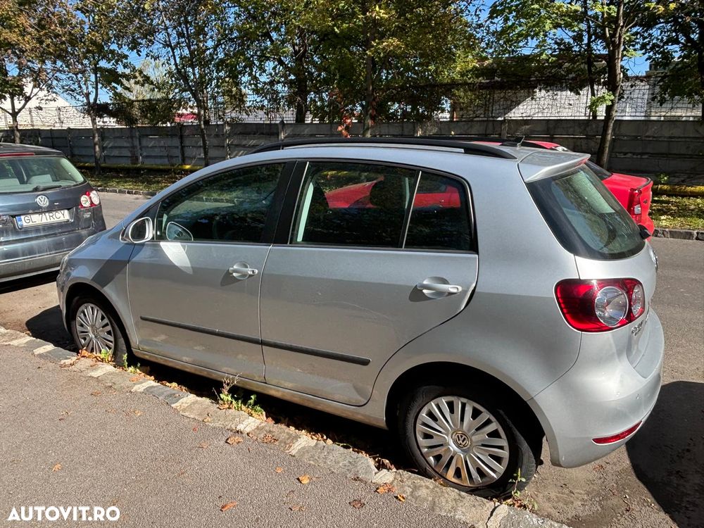 Volkswagen Golf - 2