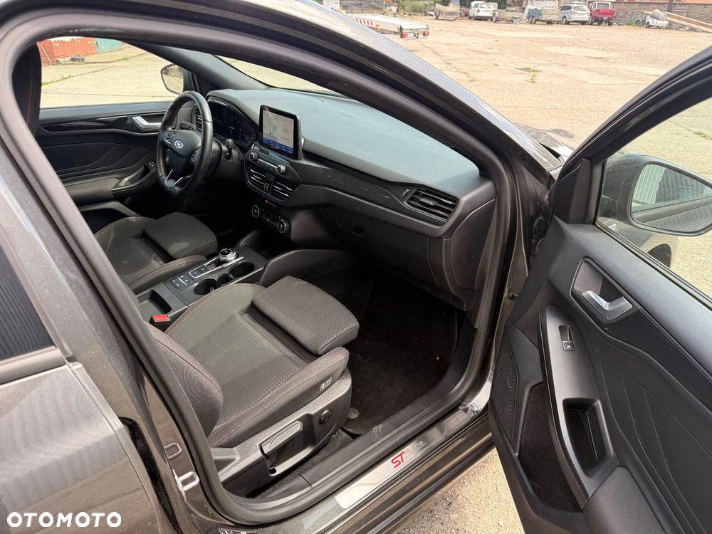 Ford Focus 2.0 EcoBlue ST-Line - 5