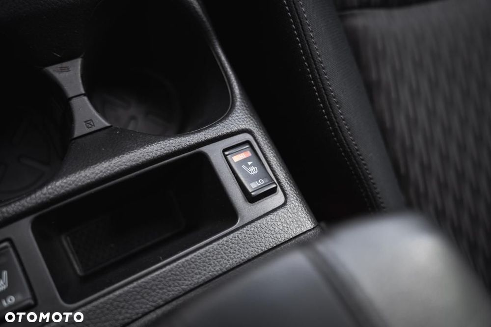 Nissan X-Trail - 23