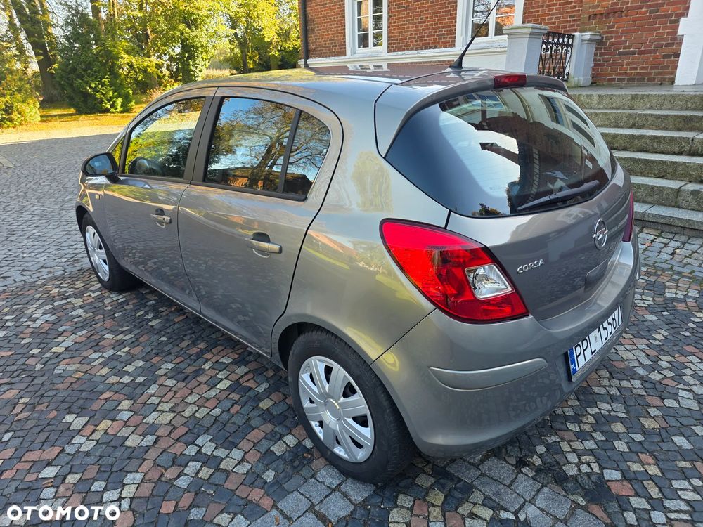 Opel Corsa 1.2 16V Enjoy - 7