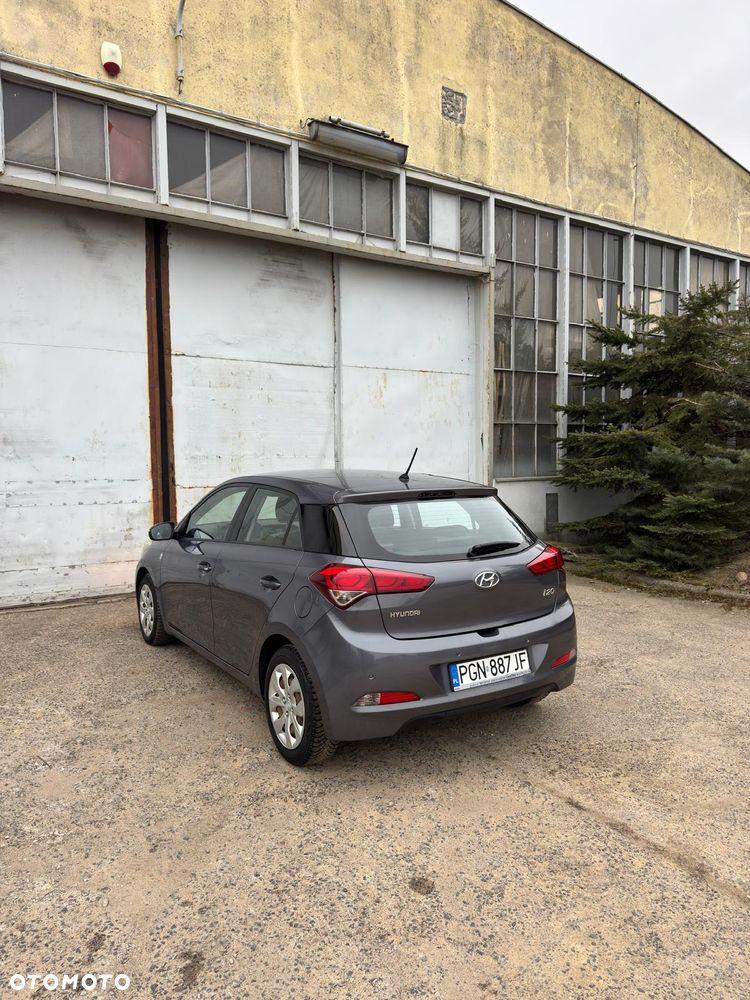 Hyundai i20 1.1 CRDi - 4