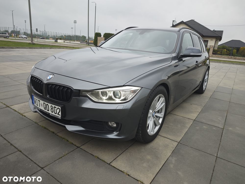 BMW Seria 3 320d Blue Performance Sport Line - 1