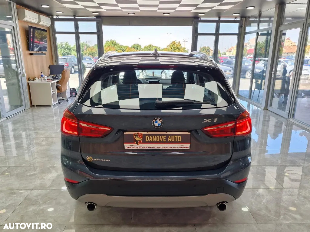 BMW X1 sDrive18d Aut. - 10