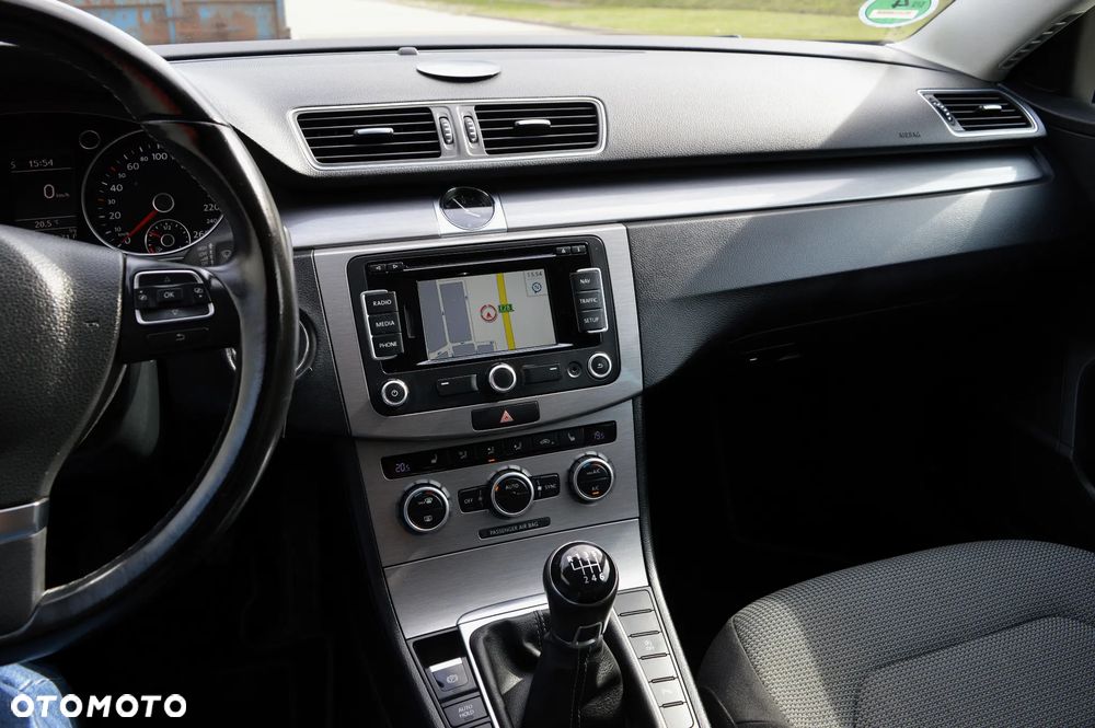 Volkswagen Passat Variant 1.6 TDI Comfortline - 13