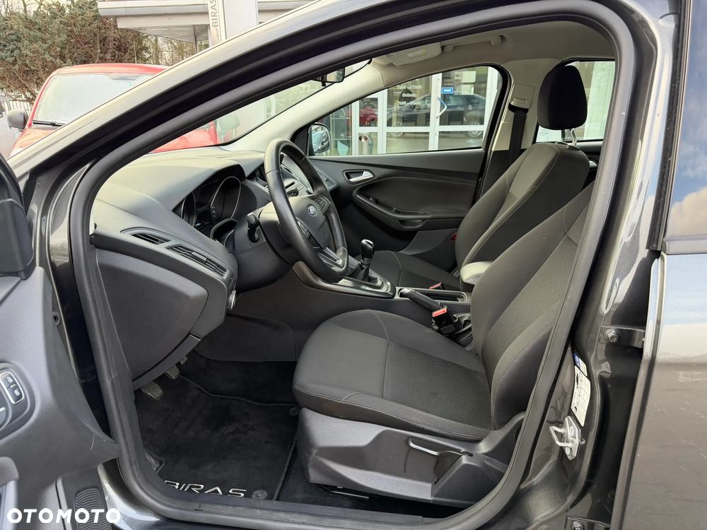 Ford Focus 1.6 SYNC Edition - 9