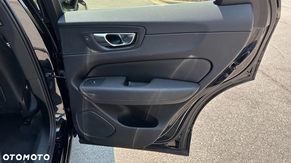 Volvo XC 60 T5 AWD Geartronic Inscription - 30