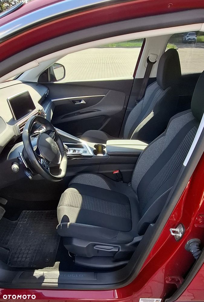 Peugeot 3008 1.2 PureTech GPF Allure S&S EAT8 - 14