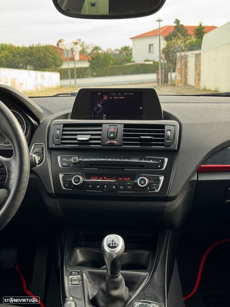 BMW 118 d Sport Line - 15