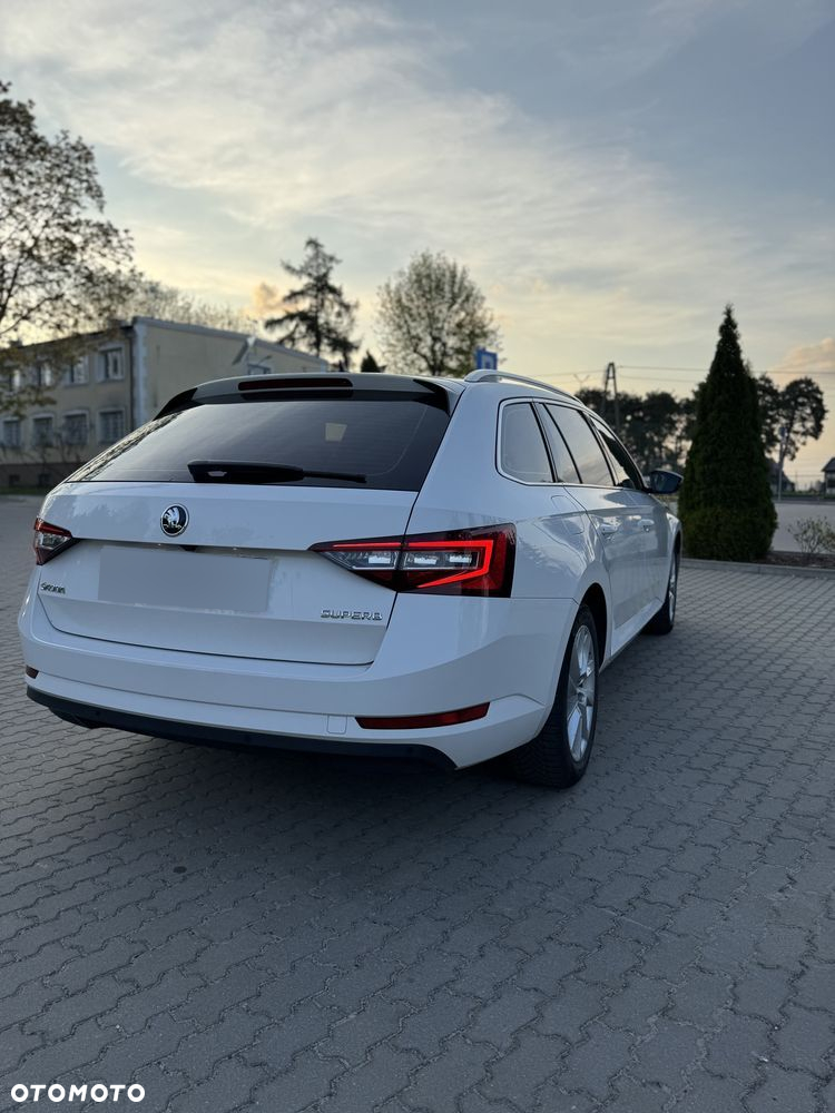 Skoda Superb 1.5 TSI ACT Style - 9