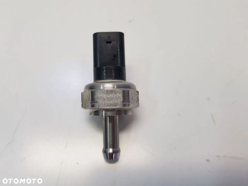 czujnik ciśnienia spalin BMW X5 F15 X6 F16 3.0D 4.0D N57 8507634 - 1