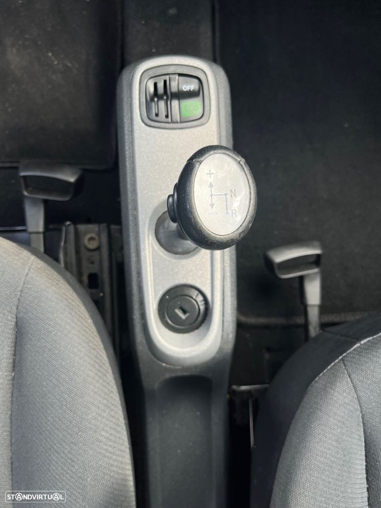 Smart ForTwo Coupé 1.0 mhd Pure 61 - 8