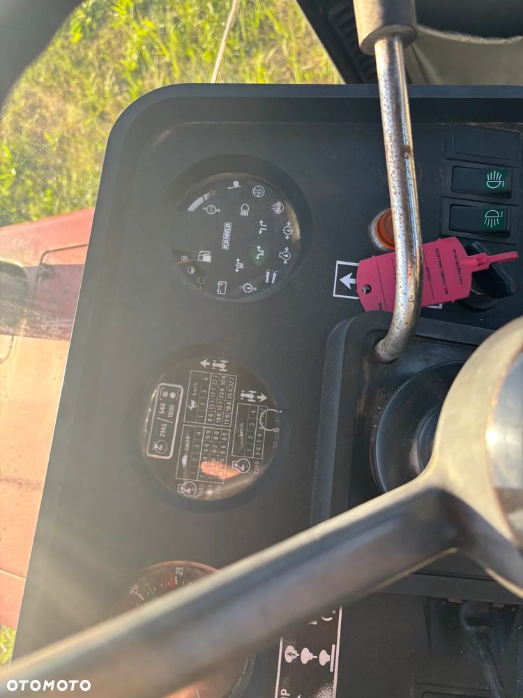 Case IH Case 585 XL – Ciągnik rolniczy – 1987 r. – Kabina – Bardzo dobry Stan– Gotowy do pracy-Dokumenty - 11