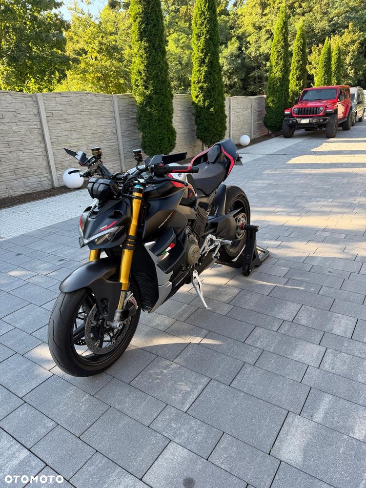 Ducati Streetfighter V4 - 21