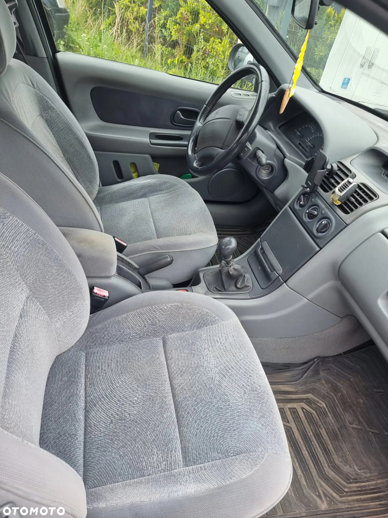 Renault Laguna 1.6 Concorde - 3