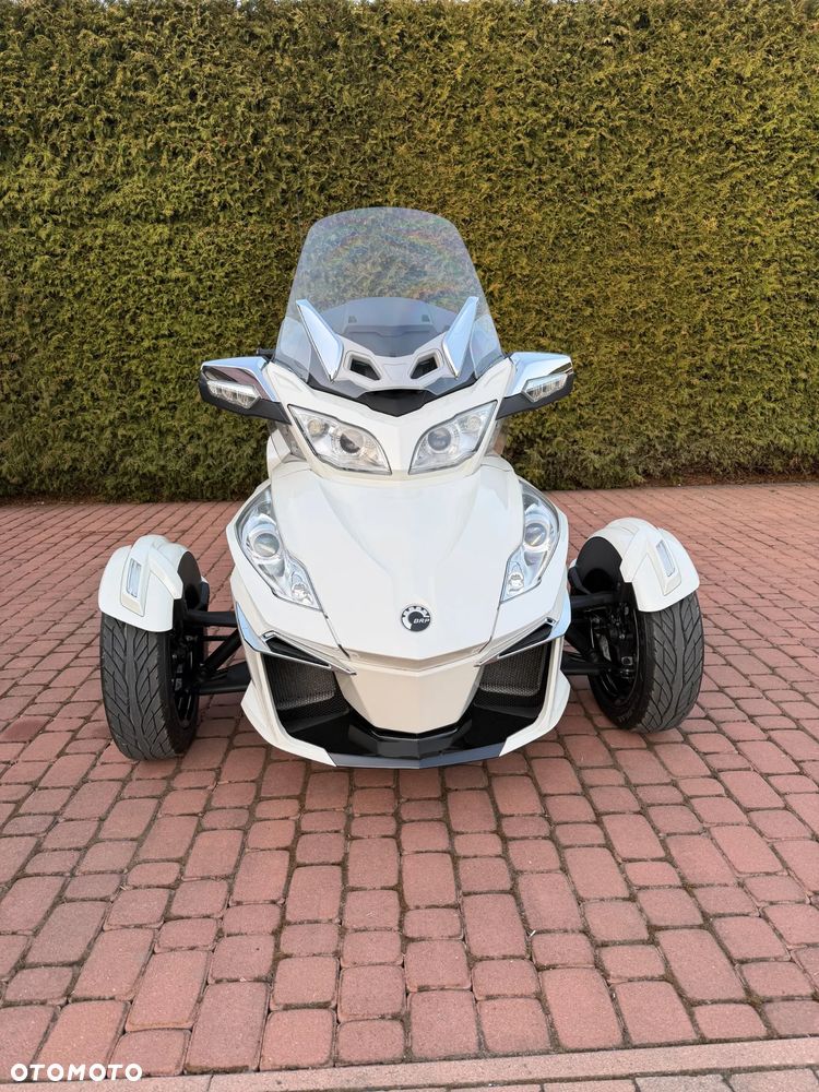 Can-Am Spyder - 3
