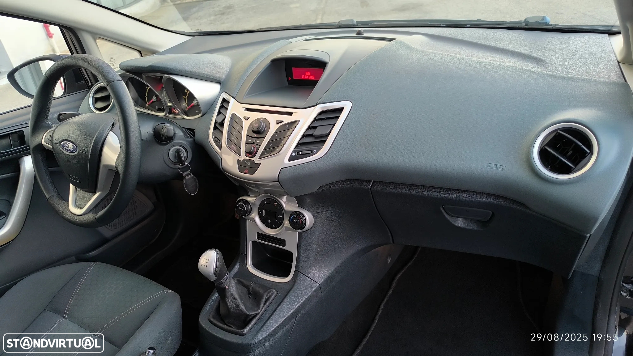 Ford Fiesta 1.25 Titanium - 40